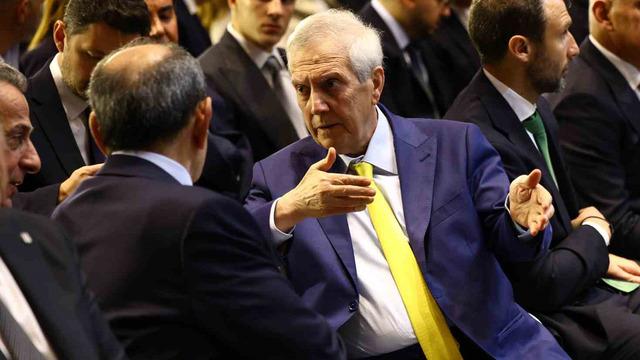 Aziz Yıldırım ve Dursun Özbek Aynı Çekimde Bir Arada: Yaklaşan Etkinlikte İlginç Anlar