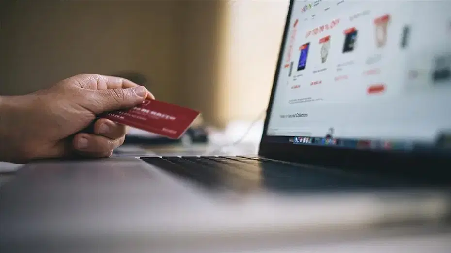Online Alışverişte Sahte Yorumlara Karşı Yeni Düzenlemeler ve Erişim Engeli