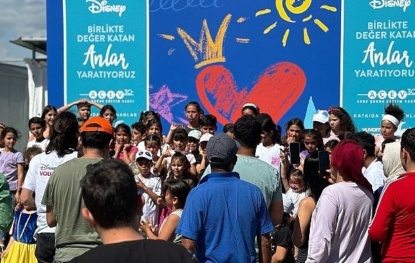 Walt Disney Şirketi AÇEV, Hatay'ın Defne Mahallesi'nde depremden etkilenen çocuklarla çok özel bir etkinlik düzenledi – KÜLTÜR SANAT