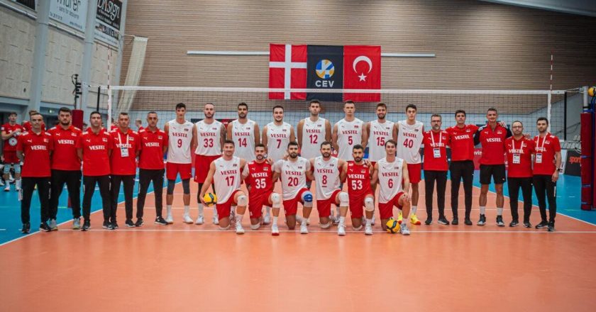 Erkek A Milli Voleybol Takımı Macaristan'ı ağırlıyor!