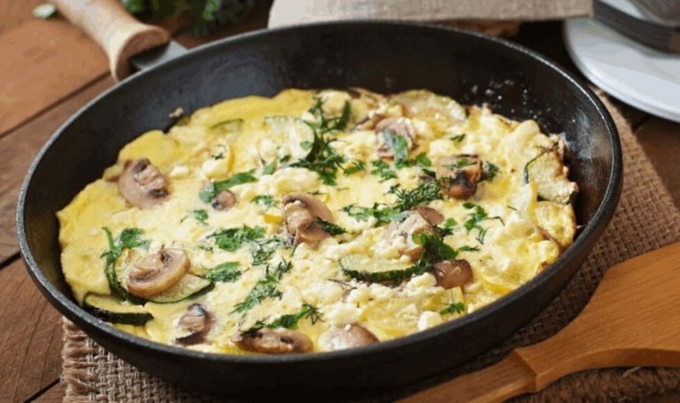 Kahvaltı sofralarında enfes lezzet… Yumurtalı ve mantarlı pratik tarif! – Son dakika gastronomi haberleri