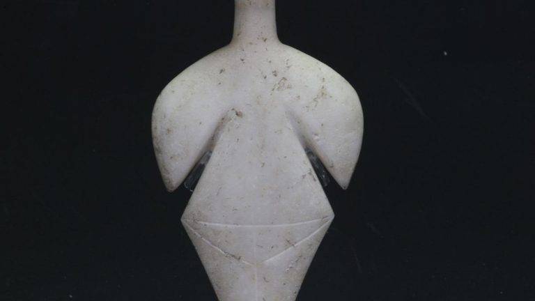 ABD'den getirilen 6 bin 500 yıllık tarihi eser Troya Müzesi'nde ziyarete açıldı