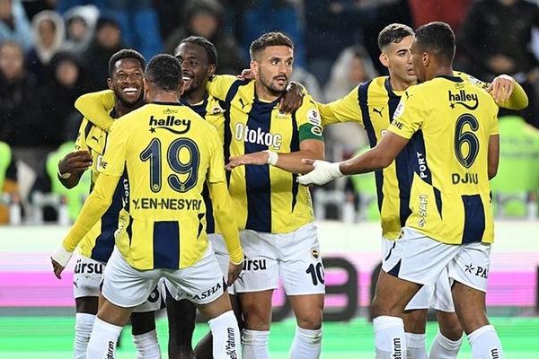 F.Bahçe’ye Arap piyangosu! En Nesyri’ye yapılan teklif yönetim bile şaşırttı… Transfer rekoru kırılacak!