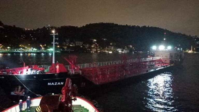 Boğaz deniz trafiğine kapatıldı