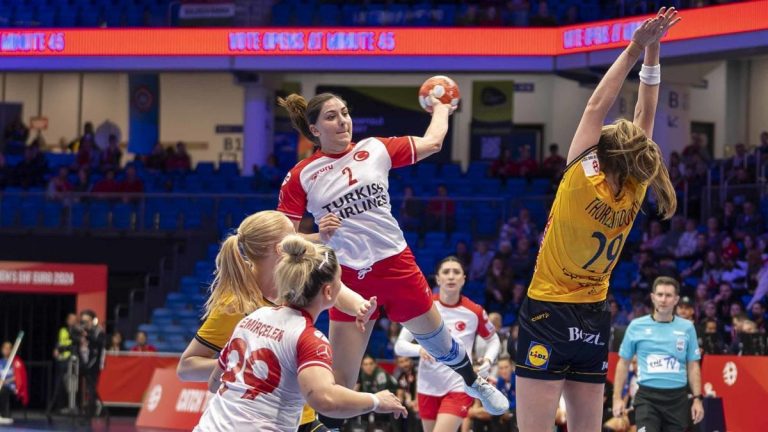 A Milli Hentbol Takımımız, ilk kez katıldığı Avrupa Şampiyonası’na veda etti…