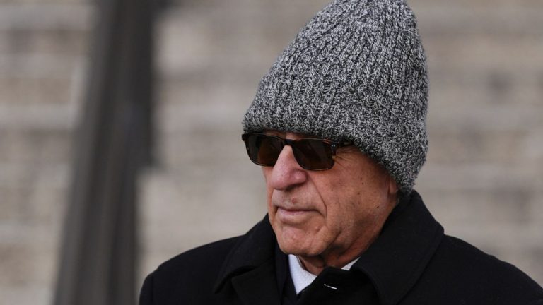 Türkiye’den rüşvet aldığı iddia edilen Adams davasında yeni gelişme: Arkan suçunu itiraf etti