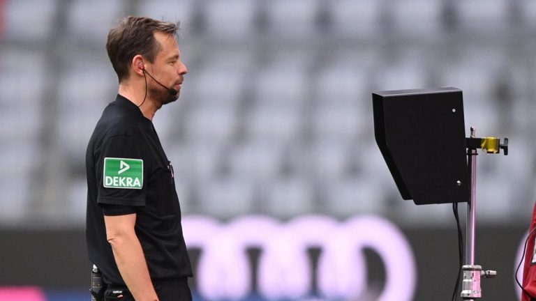 KONYASPOR – Trabzonspor maçı hakem duyuruldu