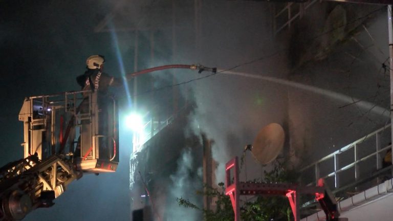 İstanbul’un endüstriyel alanında yangın – son dakika haberleri