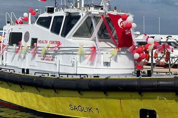 Sağlık Bakanlığı duyurdu! Sağlık-1 Botu’nda patlama: 1 ölü, 1 yaralı