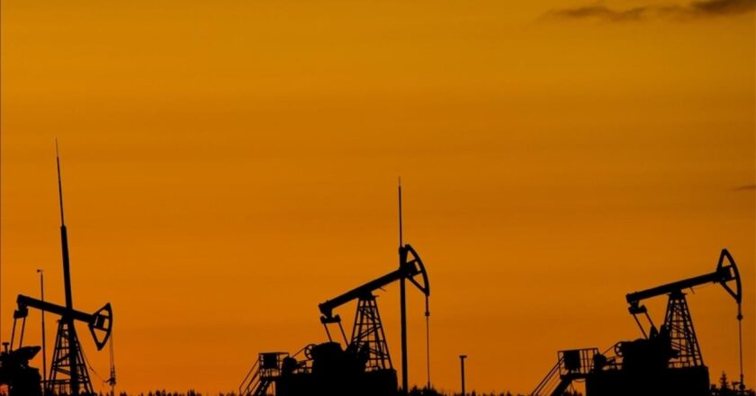 Brent petrolün varili 74,63 dolardan işlem görüyor
