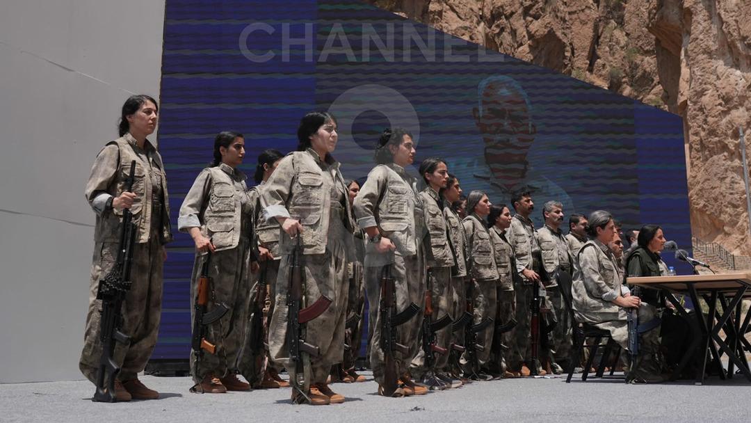 Terörist Türkiye sürecin hikayesi günü! PKK bir silah bıraktı ... İlk görüntüler geldi 3
