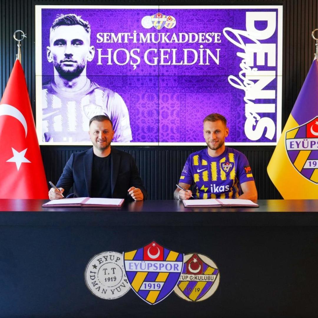 EYUPSPORT, Romanya forvetini Trabzonspo Denis Draguş'a personel 2'ye ekledi.
