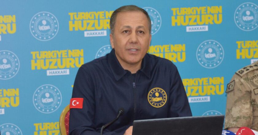 Zehir tacirleriyle mücadele etmeye kararlılıkla devam edeceğiz