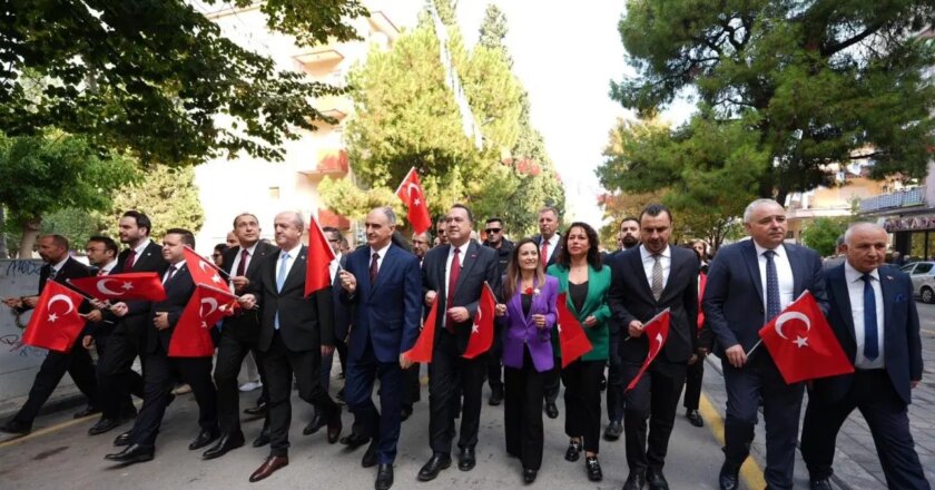 Atatürk’ün Manisa’ya gelişinin 100. yılı kutlandı – Son Dakika Cumhuriyet’in Egesi Haberleri