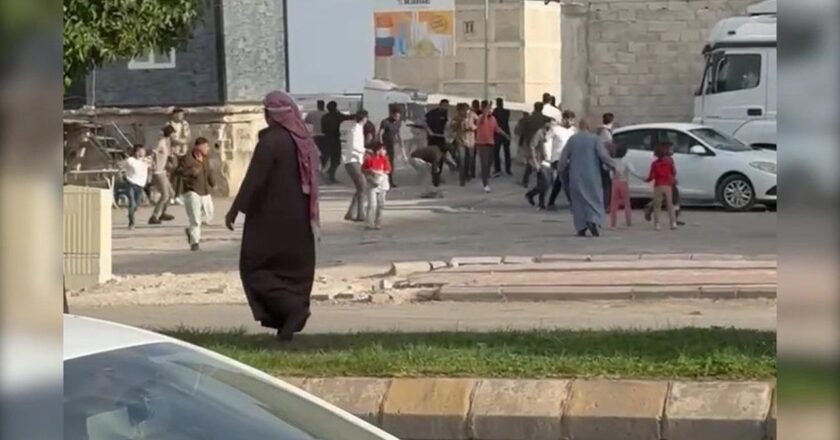 Komşular arasındaki tartışma taş ve sopalı kavgaya dönüştü: 1 ölü, 5 yaralı