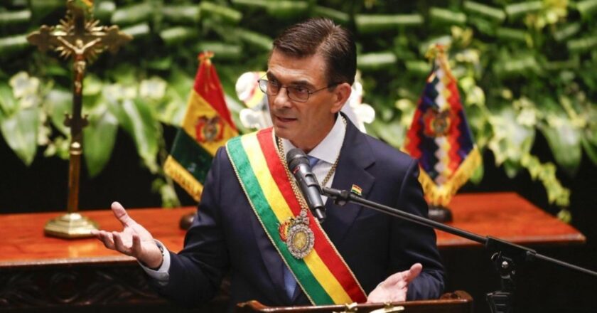 Yeni Bolivya Devlet Başkanı Paz yemin ederek göreve başladıDünya Haberleri