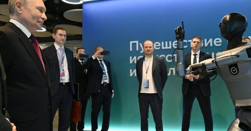 Putin, yapay zekada bağımsızlığın Rusya için “egemenlik meselesi” olduğunu söyledi