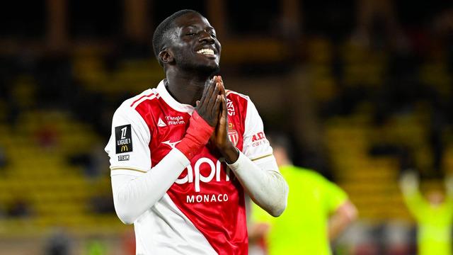 Beşiktaş’ın yeni sol beki İstanbul’a geldi! Kassoum Ouattara transferinin maliyeti belli oldu