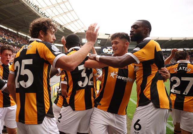Acun Ilıcalı’nın takımı Hull City ManU’yu ezdi geçti! Dünyayı şaşkına çeviren skor