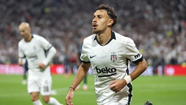 Beşiktaş’ta İlhan Fakılı farkı! Marsilya karşısında tarihe geçti